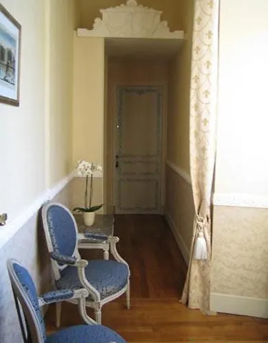 بيت ضيافة Chateau Francois D'o